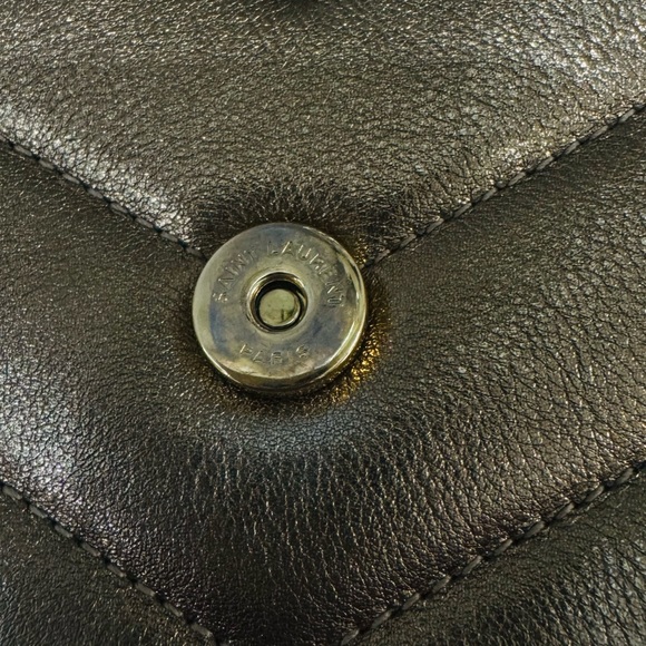 Saint Laurent Gold mini lou lou bag - Picture 11 of 14